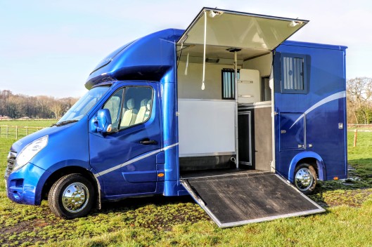 Used Equihunter Arena 3.5 Tonne Horsebox For Sale on a Vauxhall Movano Chassis